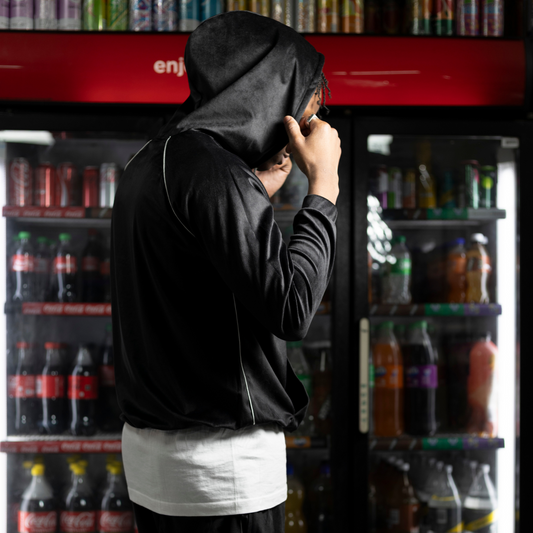 AWäKEN HOODIE | BLACK